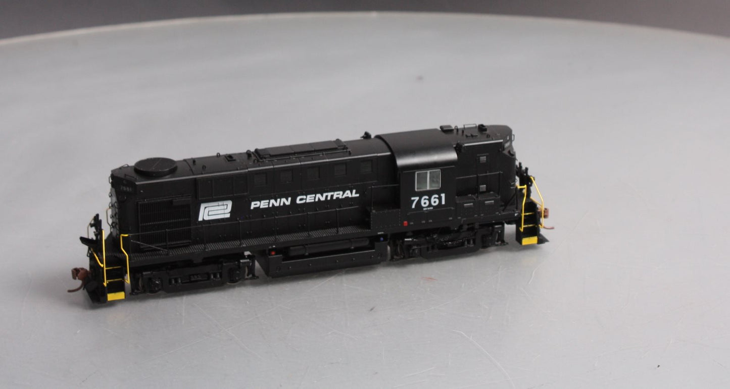 Rapido Trains 31534 HO Penn Central Alco RS-11 Diesel Locomotive #7661