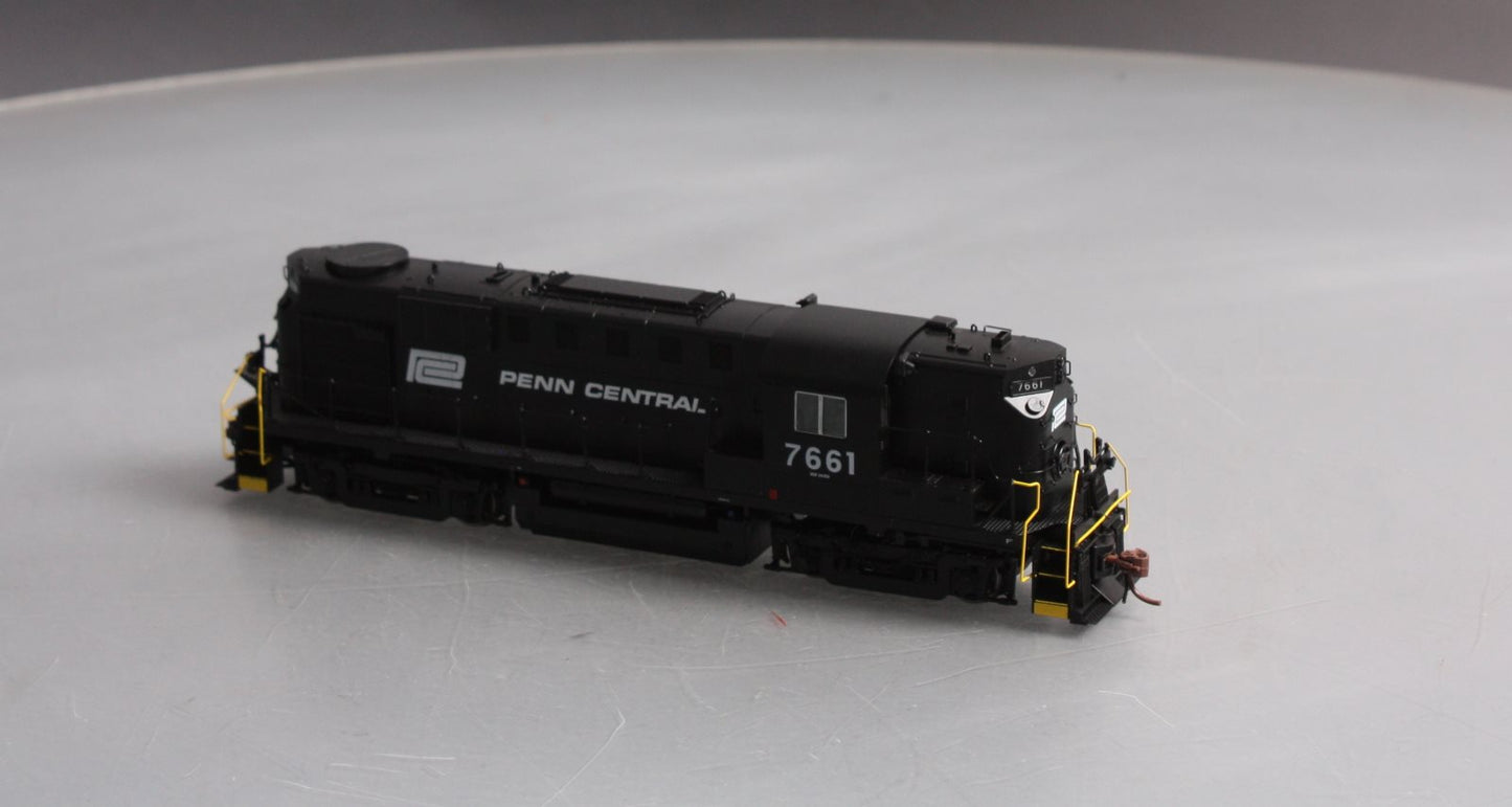 Rapido Trains 31534 HO Penn Central Alco RS-11 Diesel Locomotive #7661