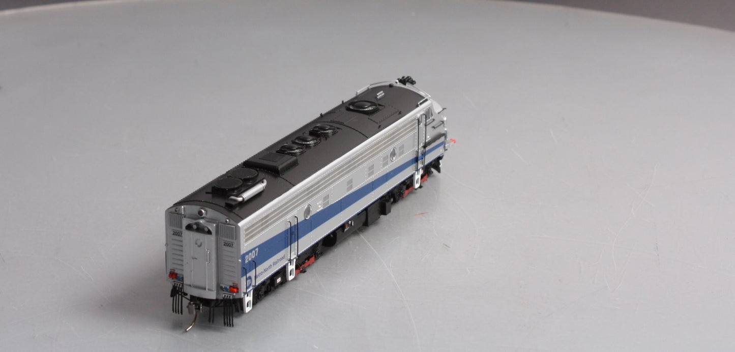 Rapido Trains 14110 HO Metro North EMD FL9 Rebuilt Diesel Locomotive #2007