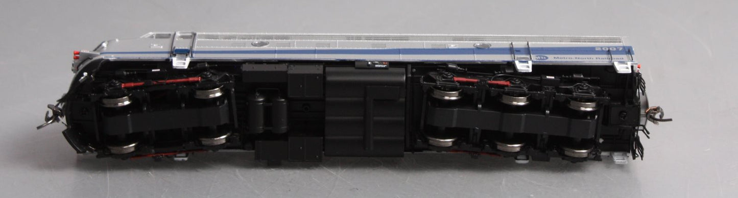 Rapido Trains 14110 HO Metro North EMD FL9 Rebuilt Diesel Locomotive #2007