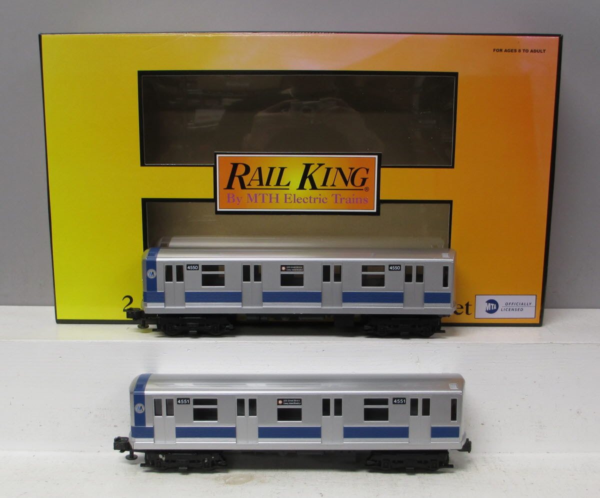 MTH 30-2161 O MTA R-42 Subway Add-On Non-Powered Set (Set of 2) EX/Box