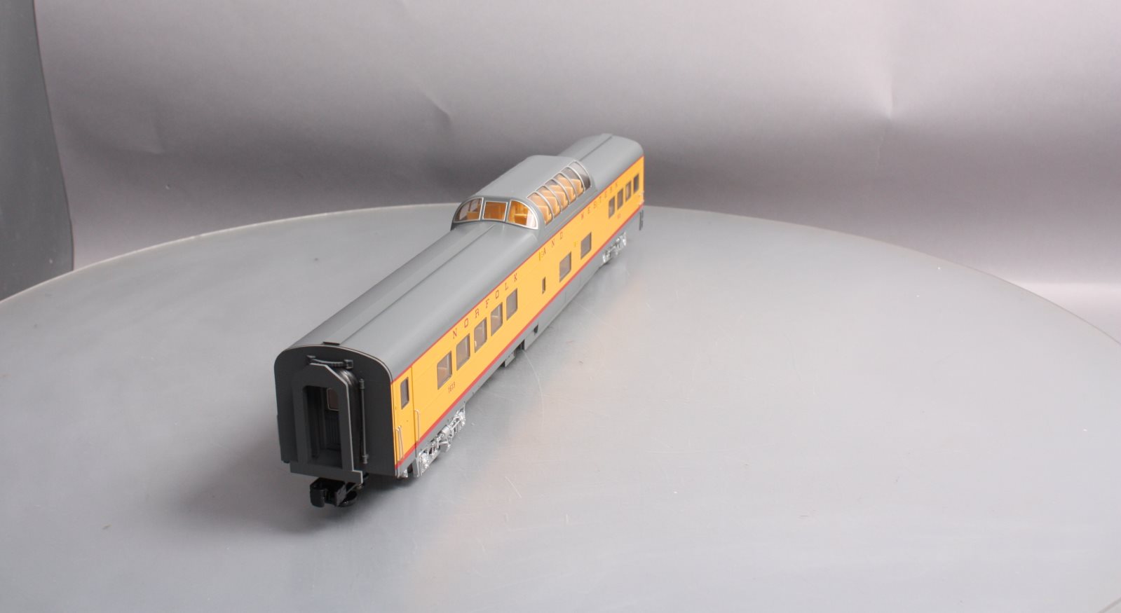 Lionel 2027300 O Norfolk & Western 21 Vistavision Dome Passenger Car #1613