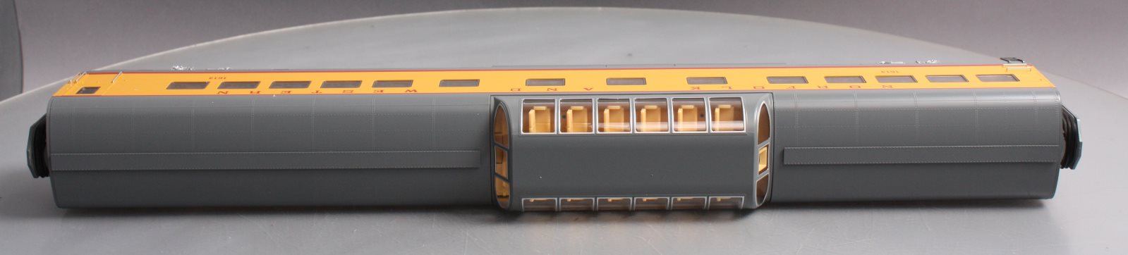 Lionel 2027300 O Norfolk & Western 21 Vistavision Dome Passenger Car #1613