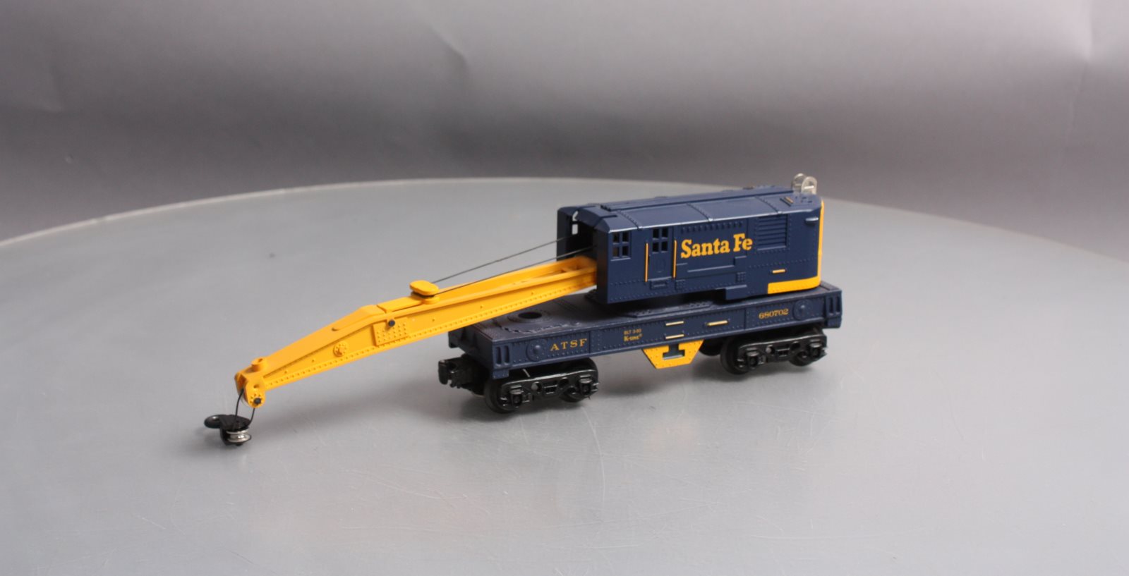 K-Line K680702 O Gauge Santa Fe Blue & Yellow Crane Car LN/Box