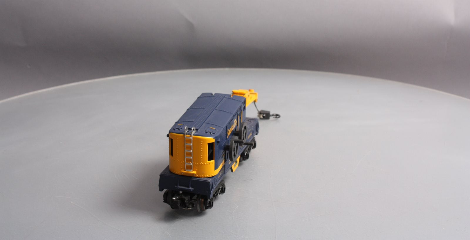 K-Line K680702 O Gauge Santa Fe Blue & Yellow Crane Car LN/Box