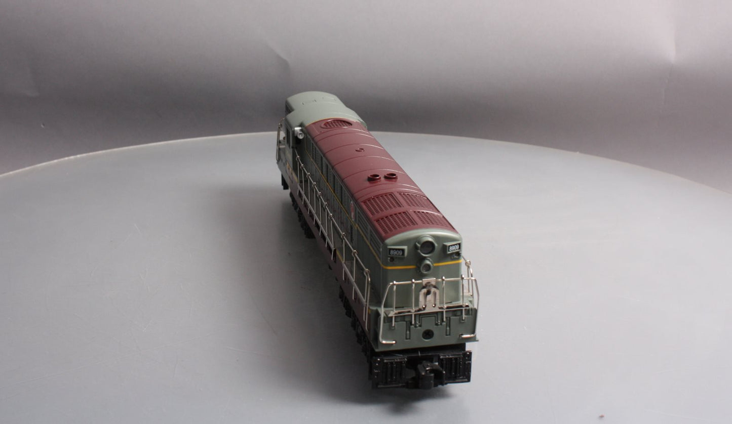 Williams 21101 Canadian Pacific FM Trainmaster Powered Locomotive