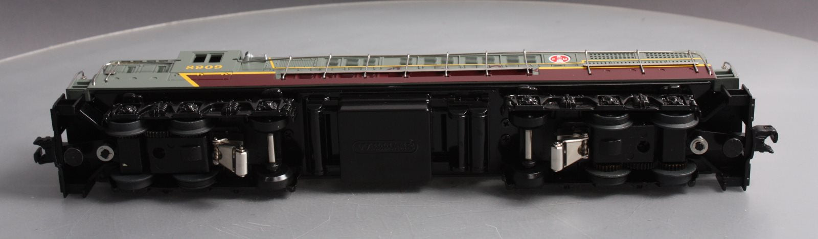Williams 21101 Canadian Pacific FM Trainmaster Powered Locomotive