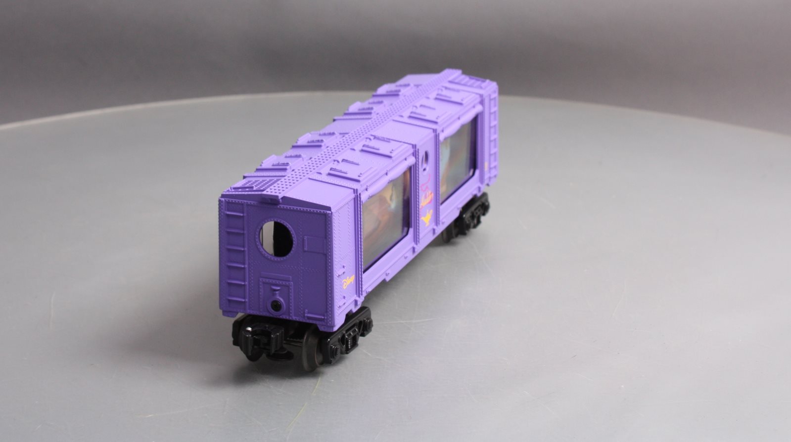 Lionel 6-36720 O Gauge Disney Aladdin Operating Aquarium Car