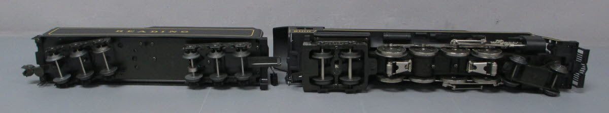 Lionel 6-18006 O Gauge Reading T-1 4-8-4 Steam Locomotive & Tender #2100 LN/Box