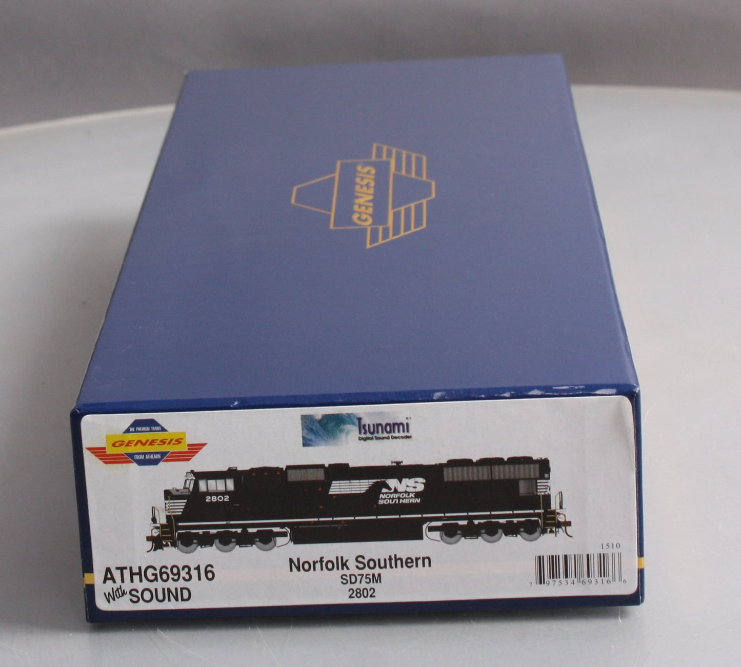 Athearn G69316 HO Norfolk Southern EMD SD75M Diesel Loco w/DCC & Sound #2802
