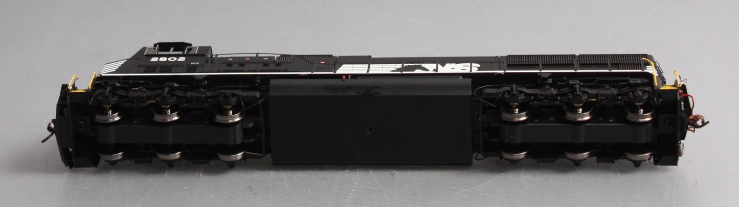 Athearn G69316 HO Norfolk Southern EMD SD75M Diesel Loco w/DCC & Sound #2802