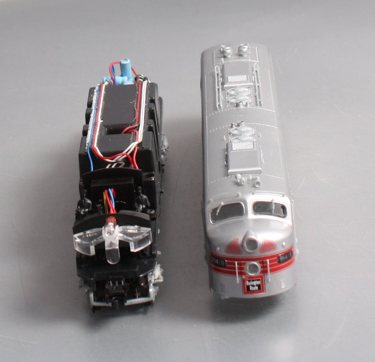 Proto 2000 8187 HO Scale Chicago Burlington & Quin E8/9 Diesel Locomotive #9941B LN/Box