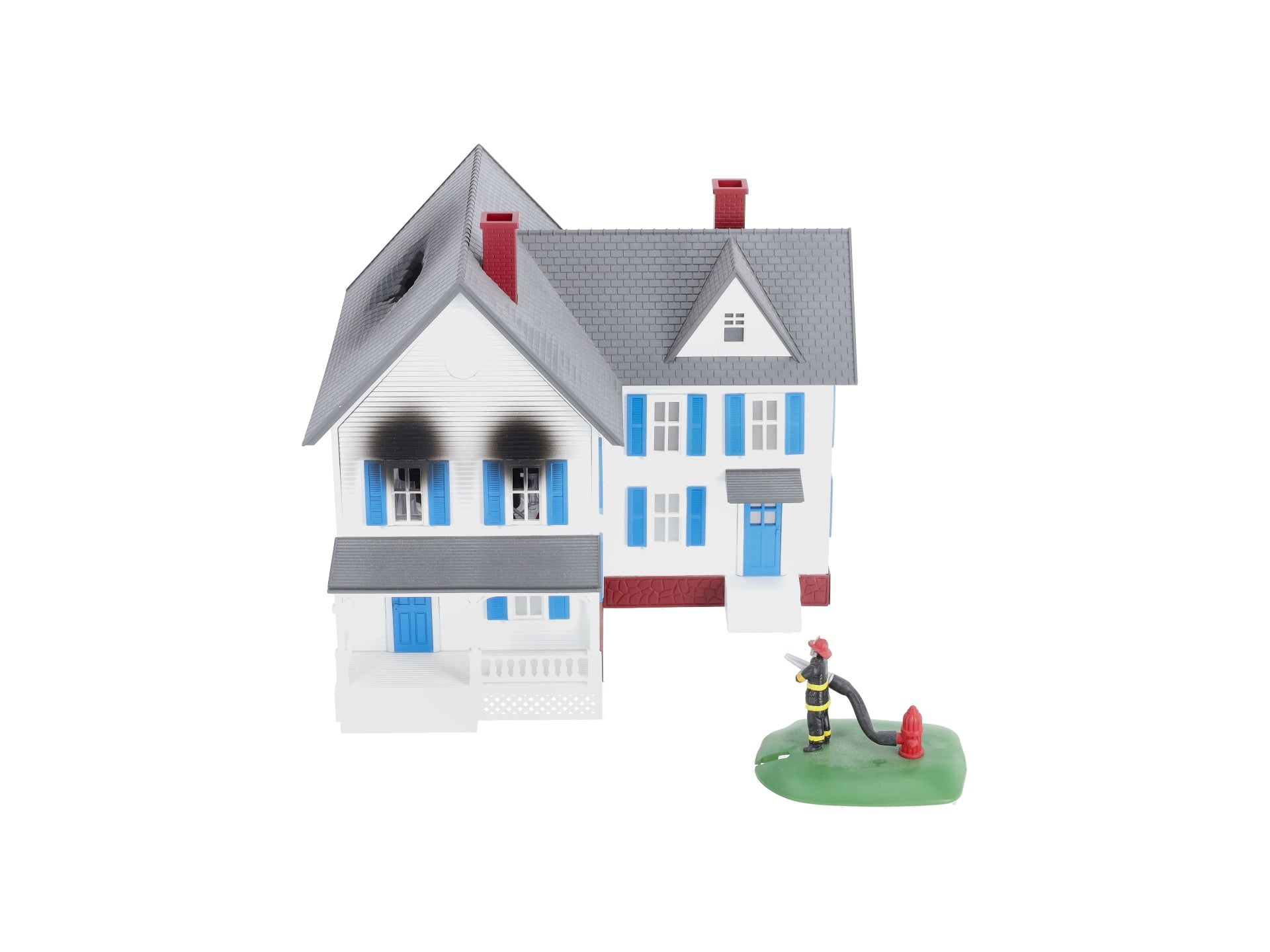 MTH 30-9153 Operating Farm House On Fire