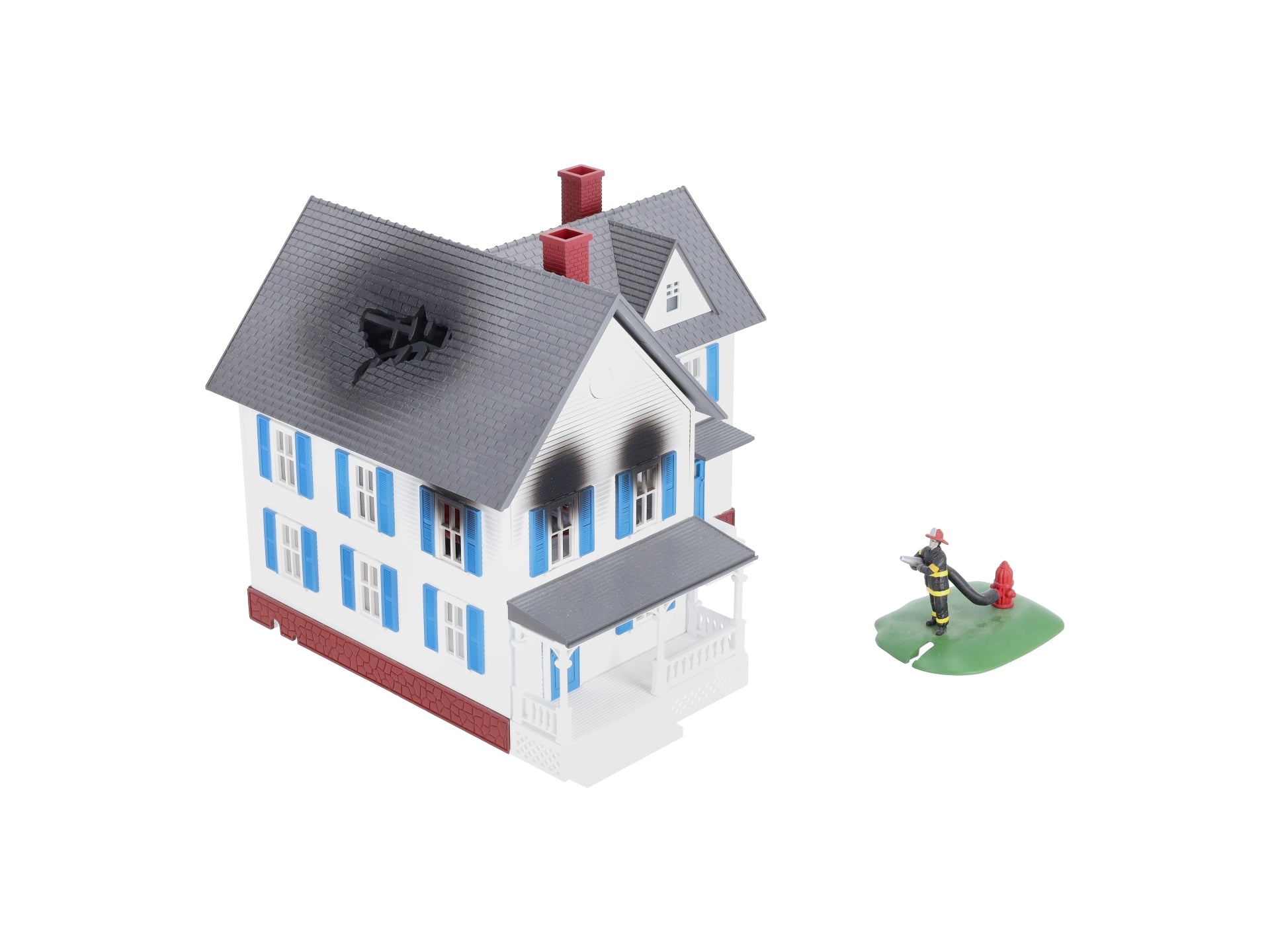 MTH 30-9153 Operating Farm House On Fire