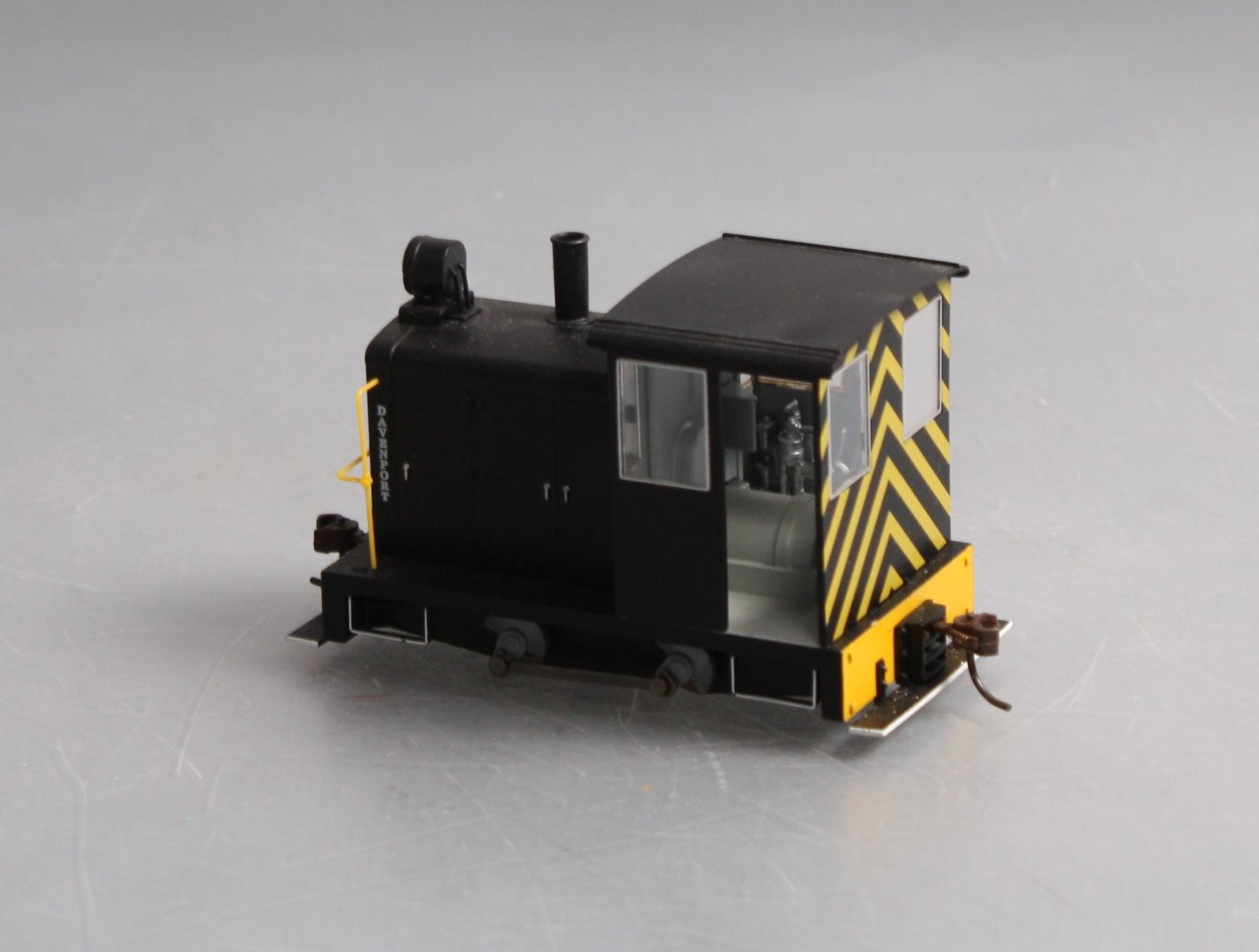 Bachmann 28195 On30 Painted & Unlettered 0-4-0 Side Rod Gas Mech