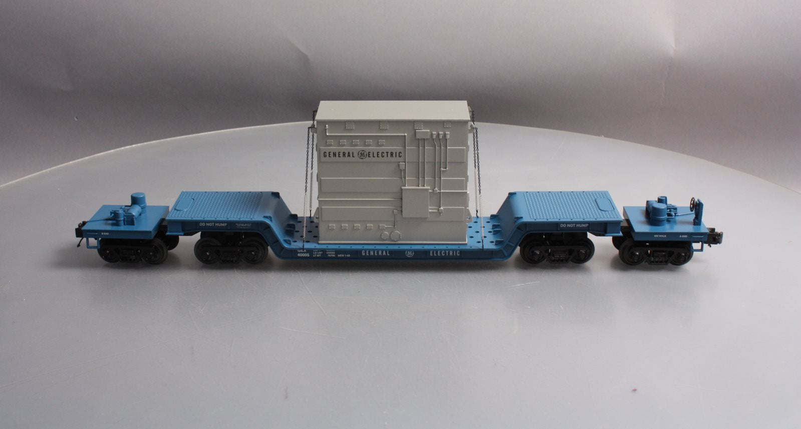 MTH 20-98990 General Electric 75' Depressed-Center Flatcar w/Transformer