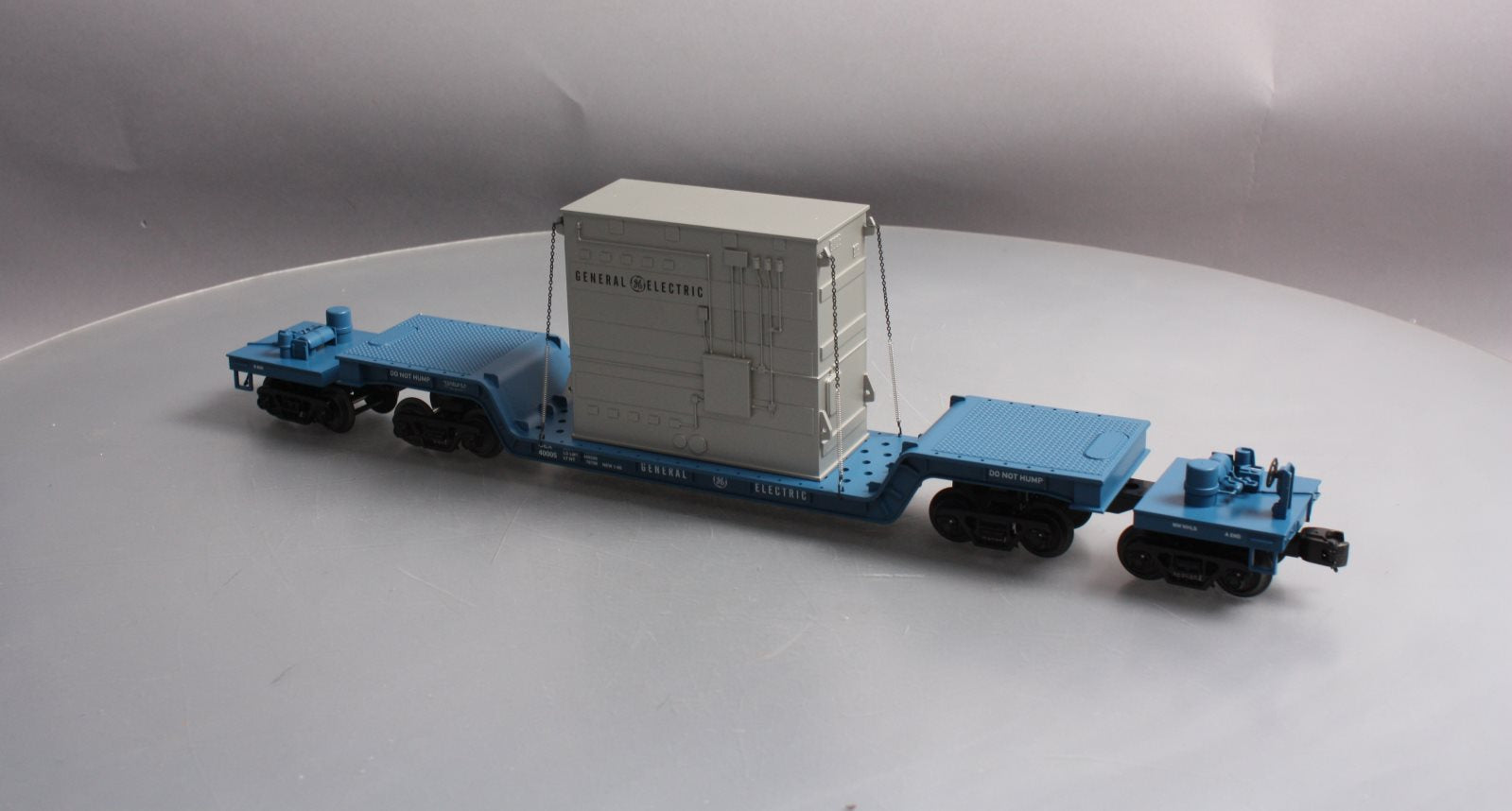 MTH 20-98990 General Electric 75' Depressed-Center Flatcar w/Transformer