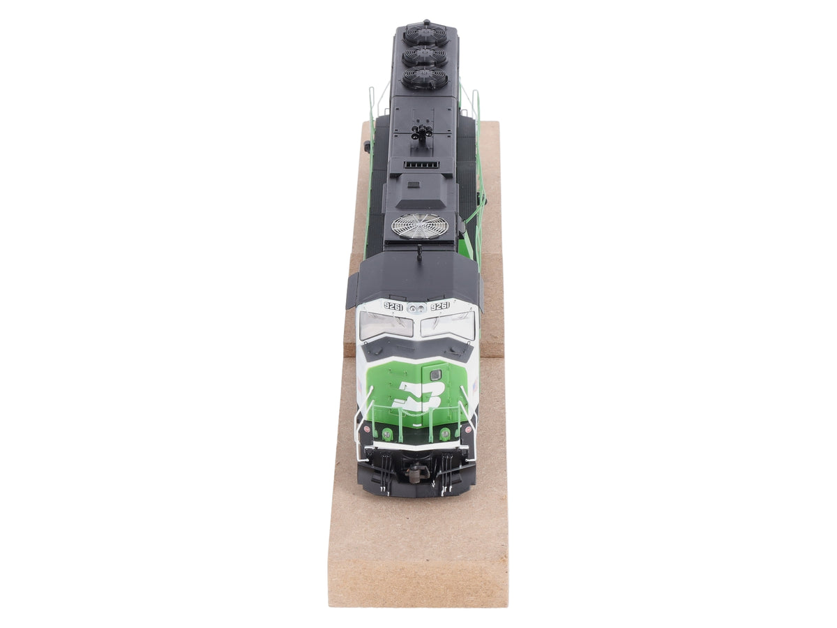 Athearn G67353 HO Scale Burlington Nortern SD60M Diesel Locomotive #9261 NIB