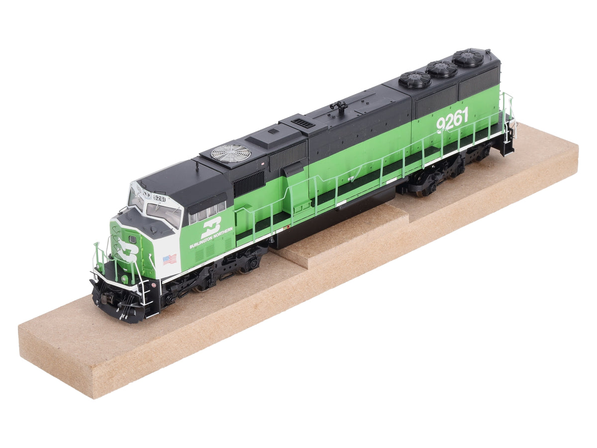 Athearn G67353 HO Scale Burlington Nortern SD60M Diesel Locomotive #9261 NIB