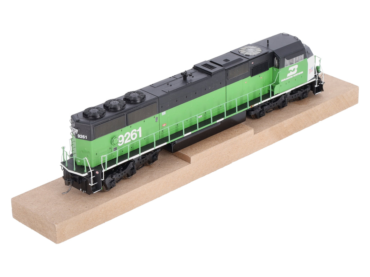 Athearn G67353 HO Scale Burlington Nortern SD60M Diesel Locomotive #9261 NIB