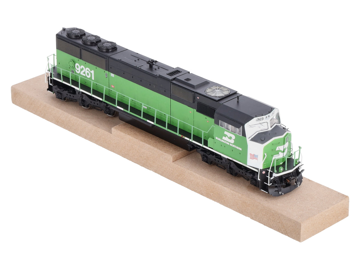 Athearn G67353 HO Scale Burlington Nortern SD60M Diesel Locomotive #9261 NIB