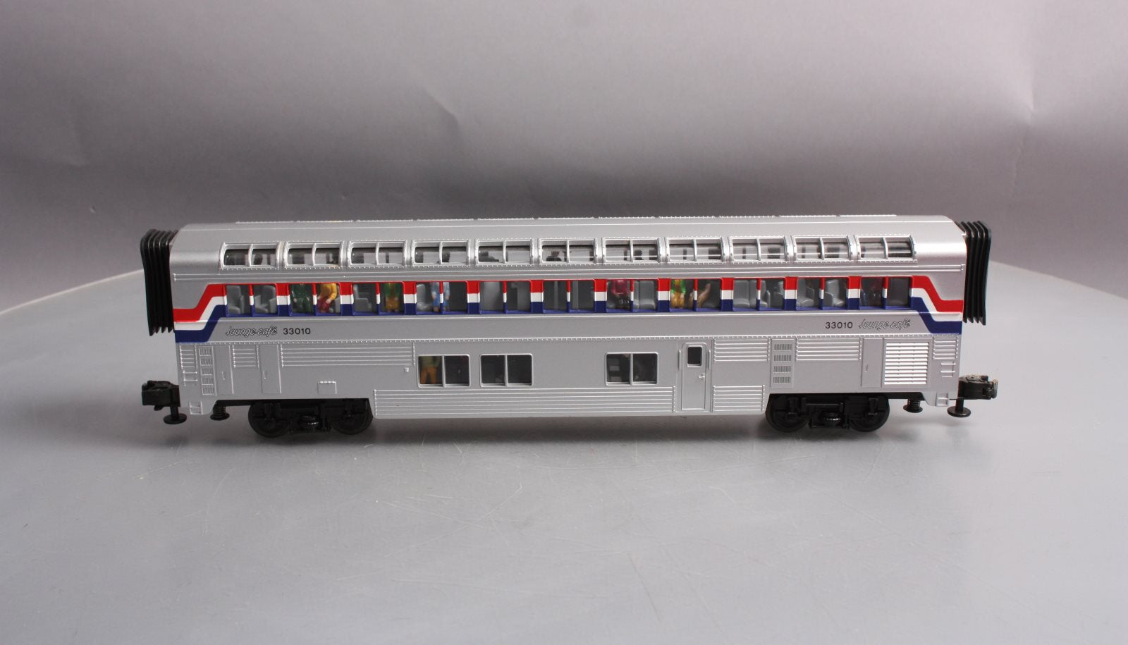 MTH O Amtrak Superliner Lounge Café Passenger Car #33010 LN