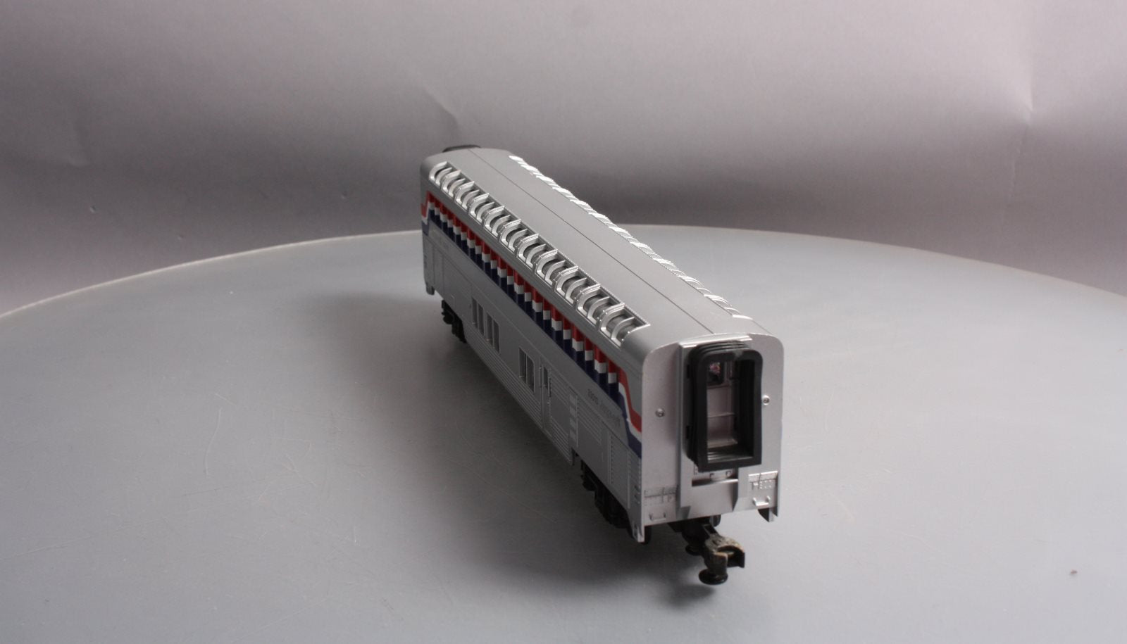 MTH O Amtrak Superliner Lounge Café Passenger Car #33010 LN
