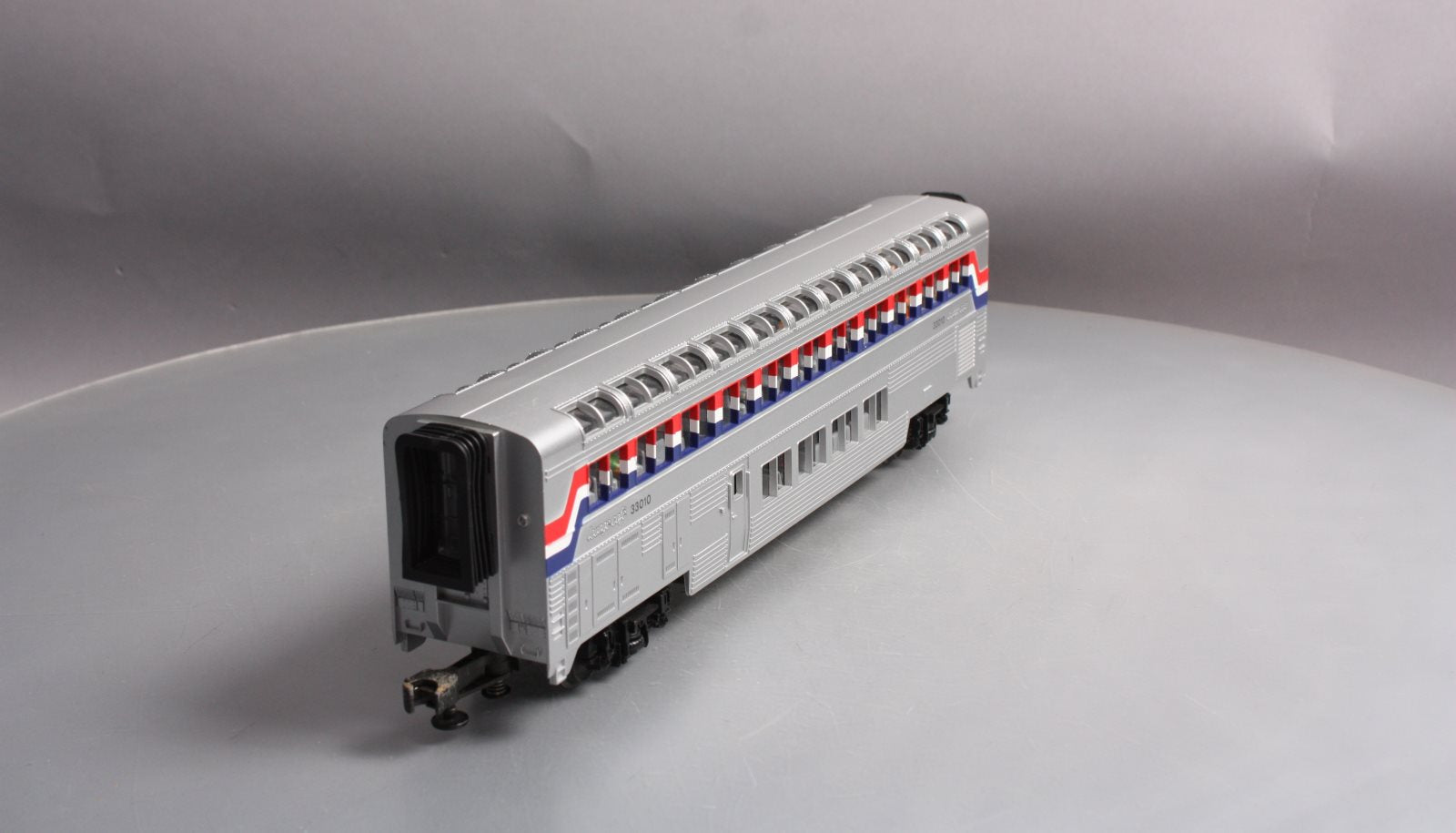 MTH O Amtrak Superliner Lounge Café Passenger Car #33010 LN