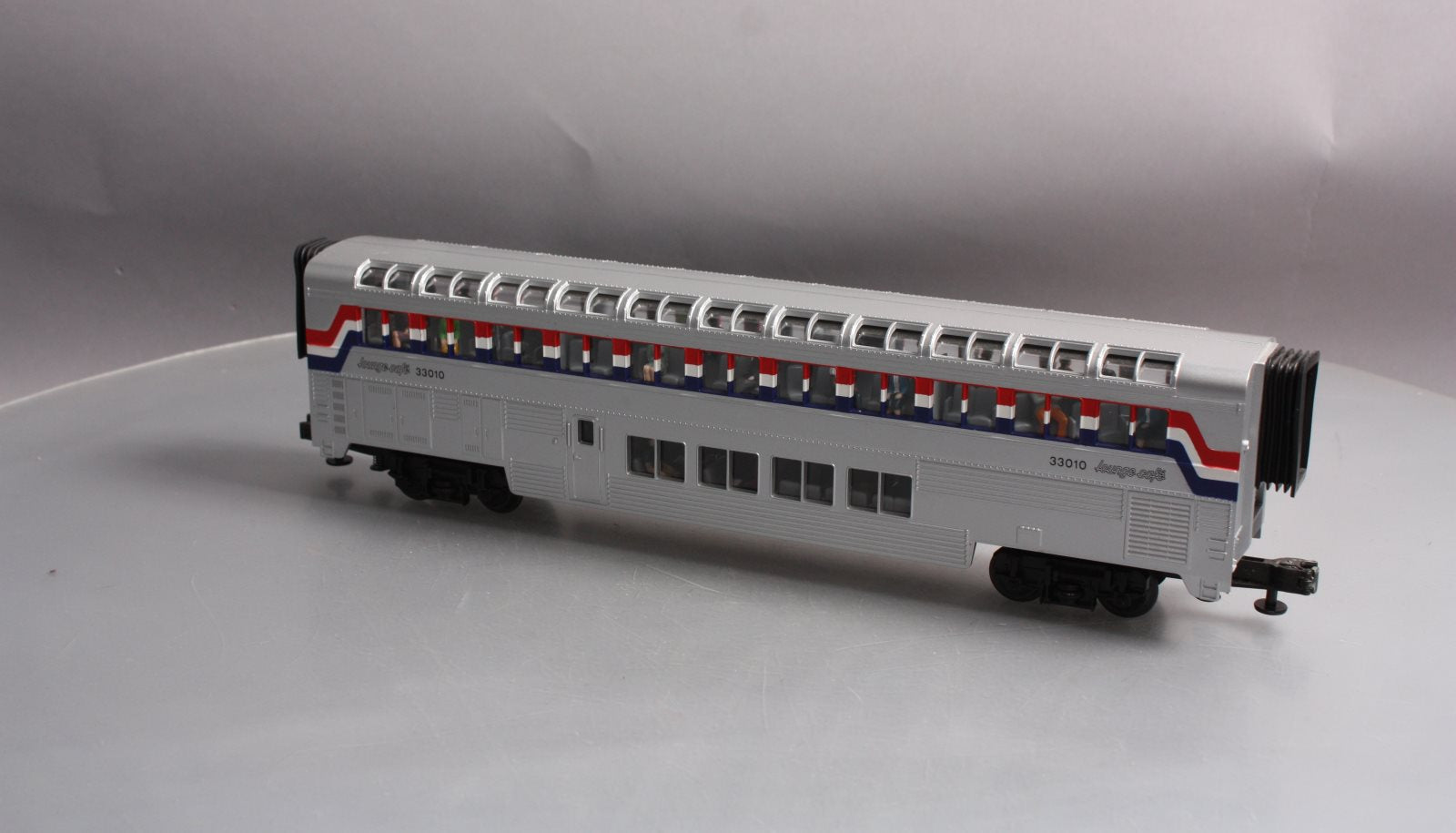 MTH O Amtrak Superliner Lounge Café Passenger Car #33010 LN