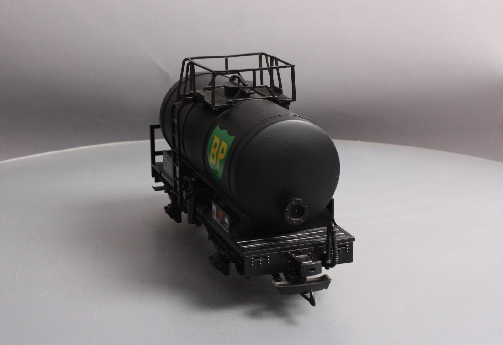 LGB 4040B G Scale BP Single Dome Short Tank Car LN/Box