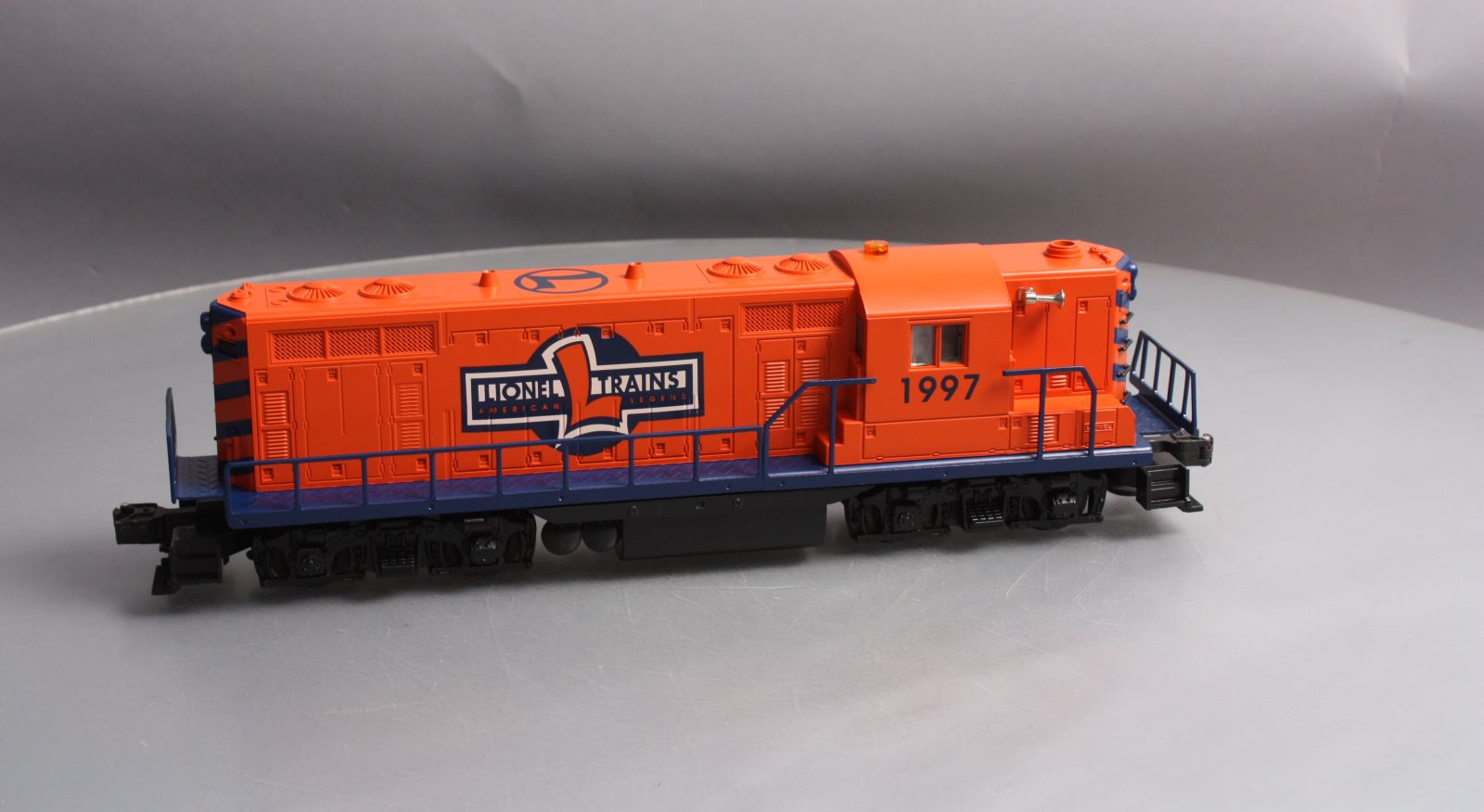 Lionel 6-18846 O Gauge Lionel Centennial GP-9 Diesel Locomotive #1997 LN/Box