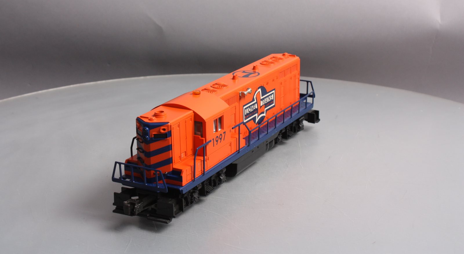 Lionel 6-18846 O Gauge Lionel Centennial GP-9 Diesel Locomotive #1997 LN/Box