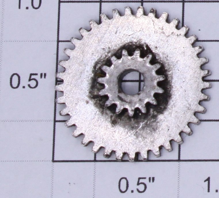 Lionel 262E-24 .95" Intermediate Compound Gear