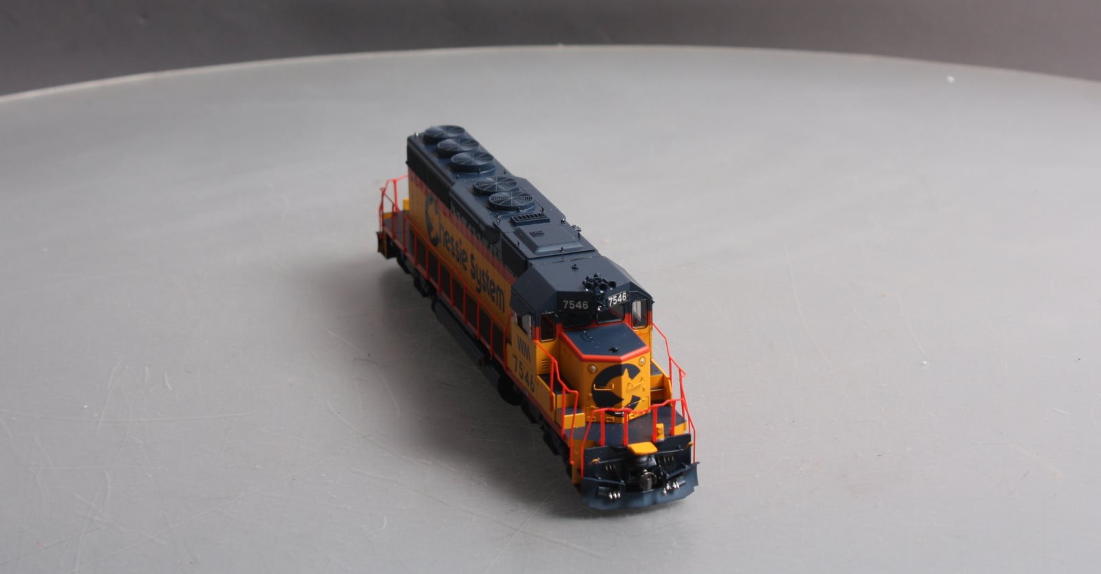 Athearn 98808 HO Chessie/WM SD40 Diesel Locomotive w/Sound/DC/DCC #7546