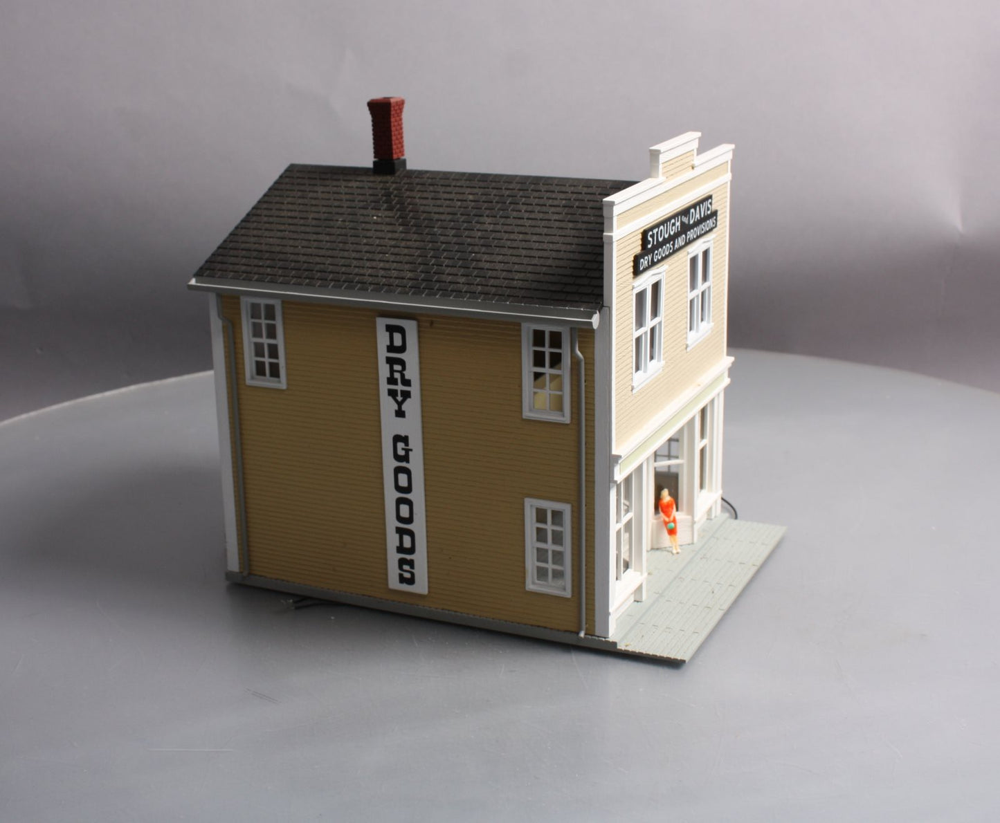 MTH 30-90164 O Gauge Stough & Davis Dry Goods 2-Story Building LN