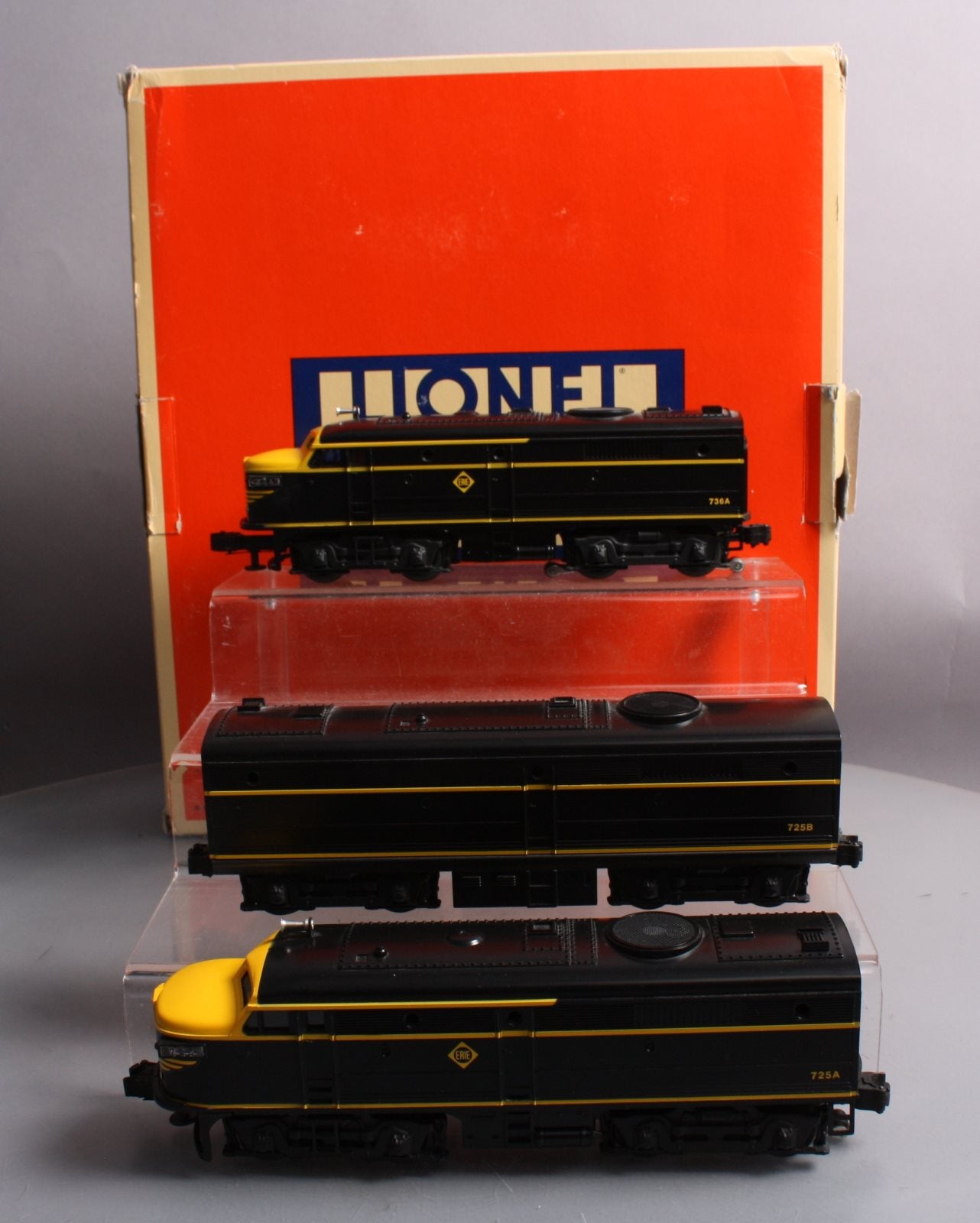 Lionel 6-11734 O Erie ALCO ABA Diesel Locomotive Set MT/Box