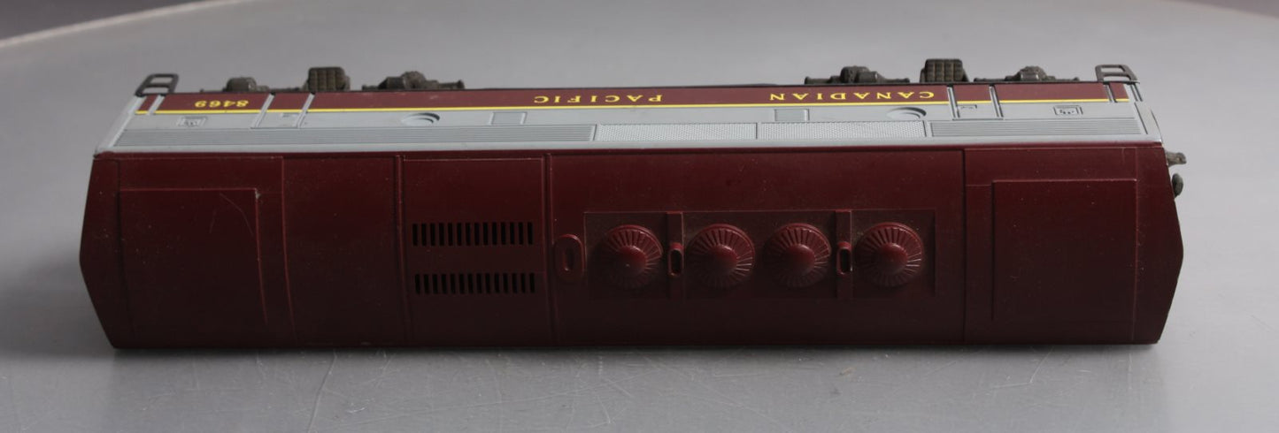 Lionel 6-8469 O Gauge Canadian Pacific F3 B-Unit Non-Powered Diesel Locomotive EX