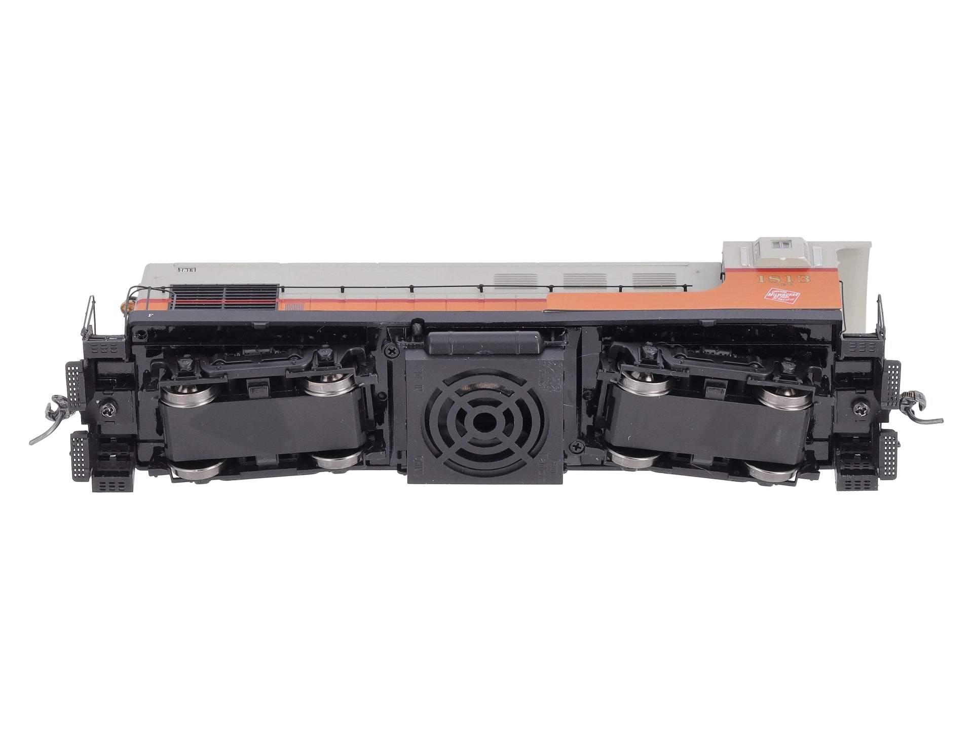 Walthers 920-47826 HO Milwaukee Road Fairbanks-Morse H10-44 - Standard DC #1813