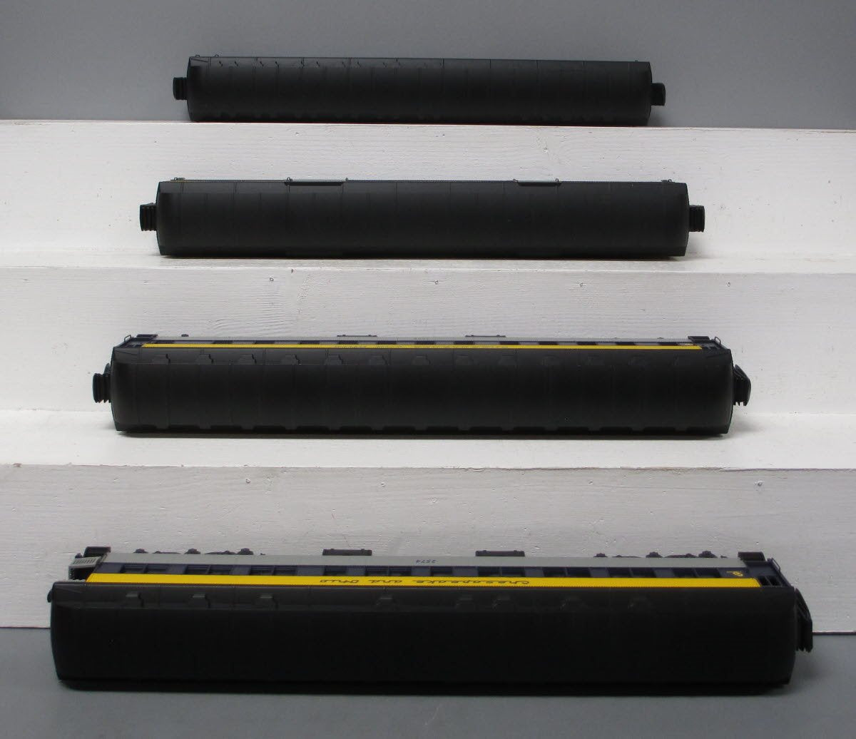 Lionel 6-19087 O Gauge Chesapeake & Ohio Heavyweight Passenger 4-Car Set LN/Box
