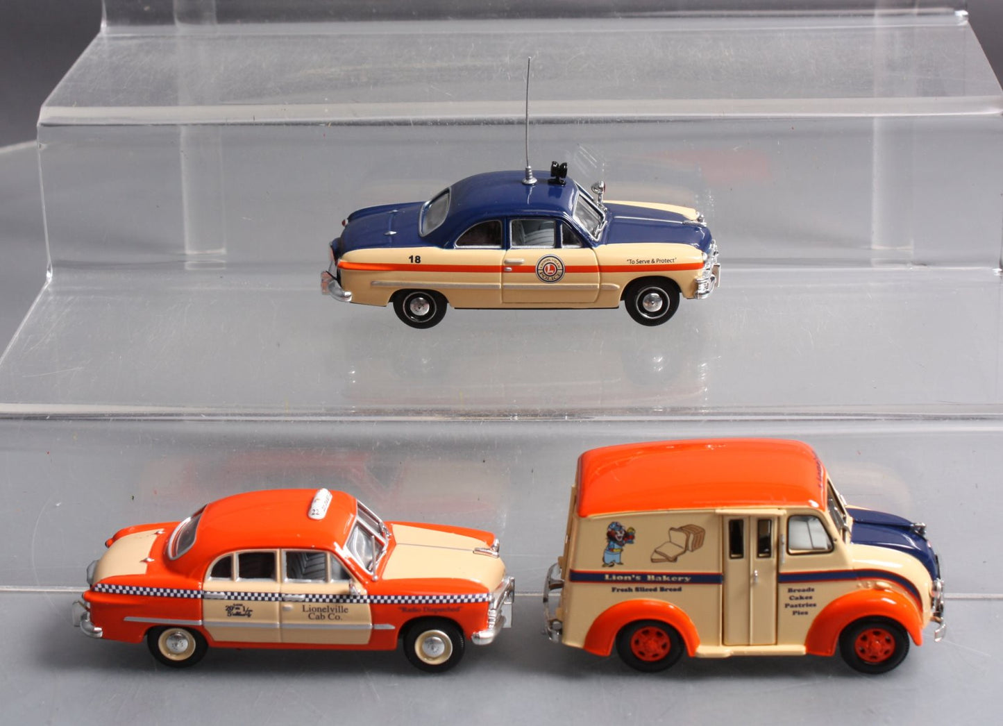 Lionel LCCA-1001 1:48Lionelville Police/Taxi & Bakery Vehicles Set #1 (Box of 3) LN/Box