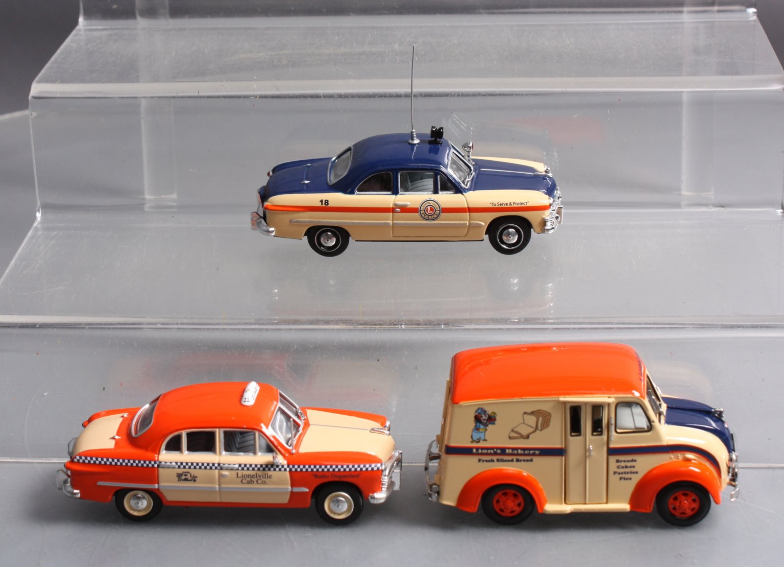 Lionel LCCA-1001 1:48Lionelville Police/Taxi & Bakery Vehicles Set #1 (Box of 3) LN/Box