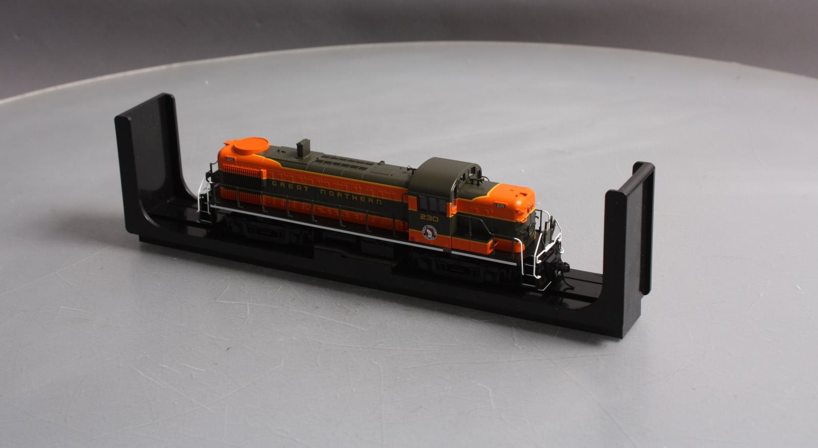 Atlas 10001957 HO GN Alco RS3 Water-Cooled Exhaust Diesel Loco w/Snd & DCC #230