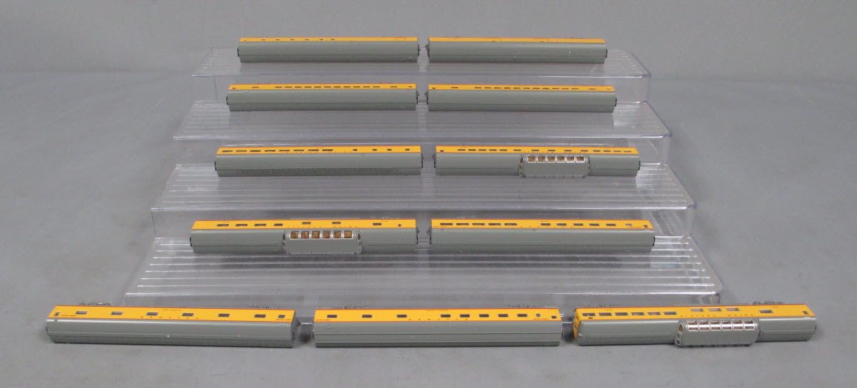 Kato 106-088 N Union Pacific City of Los Angeles Passenger Car (Set of 11) EX/Box