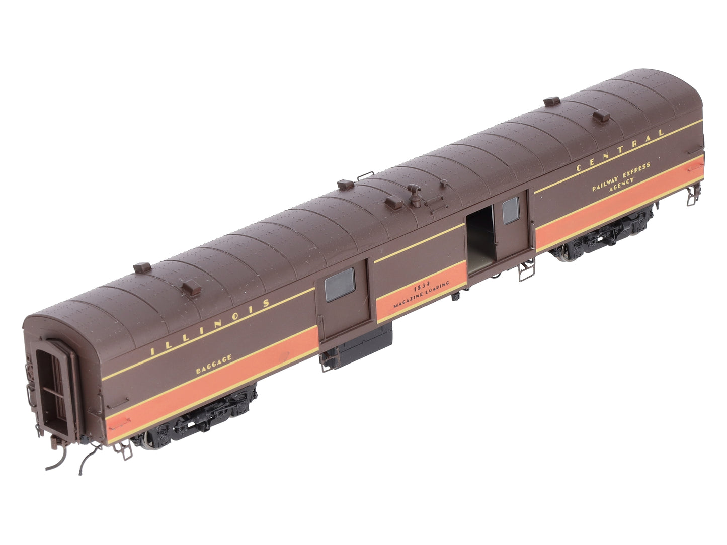 Rapido Trains 106131 HO Illinois Central 73' 6" Smooth Side Baggage #1839
