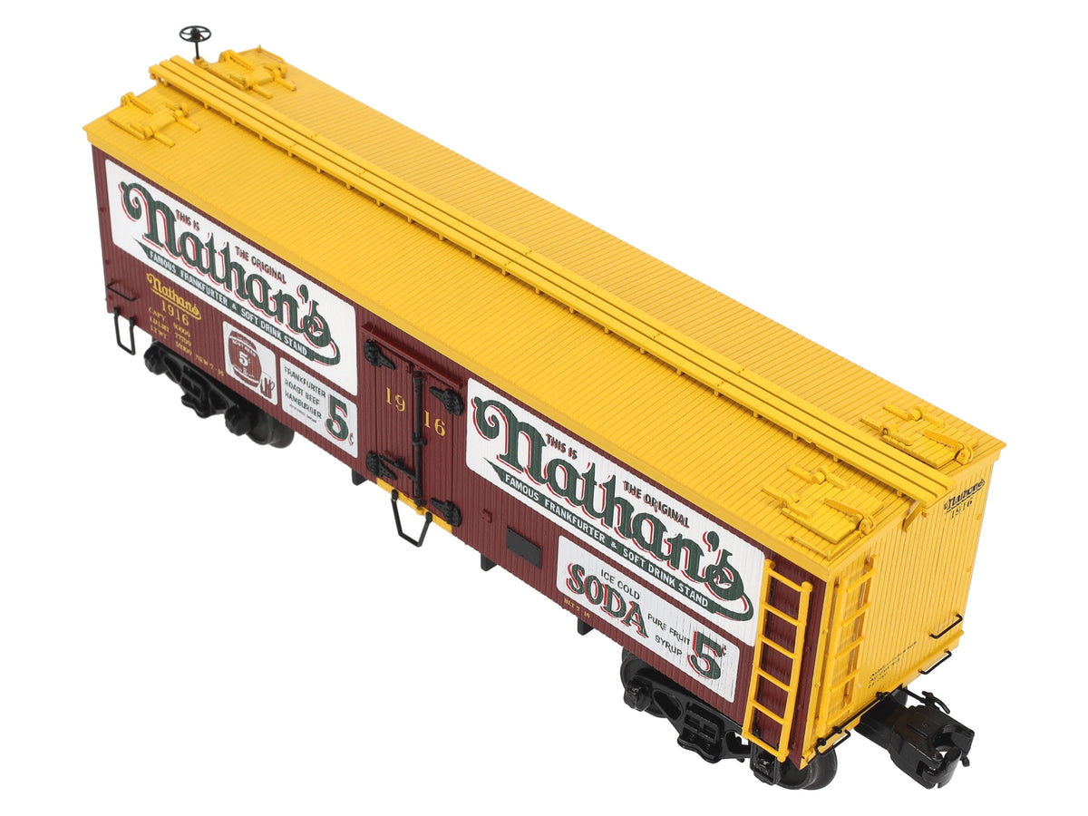 MTH 20-94535 O Gauge Nathan's Woodsided Reefer Car #1916 LN/Box