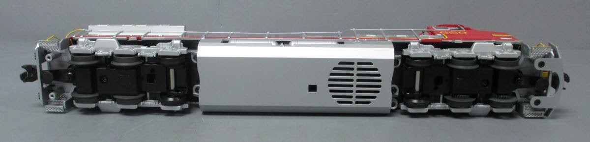 MTH 20-2431-3 O Gauge Santa Fe Dash-9 Non-Powered Diesel Engine #650 LN/Box