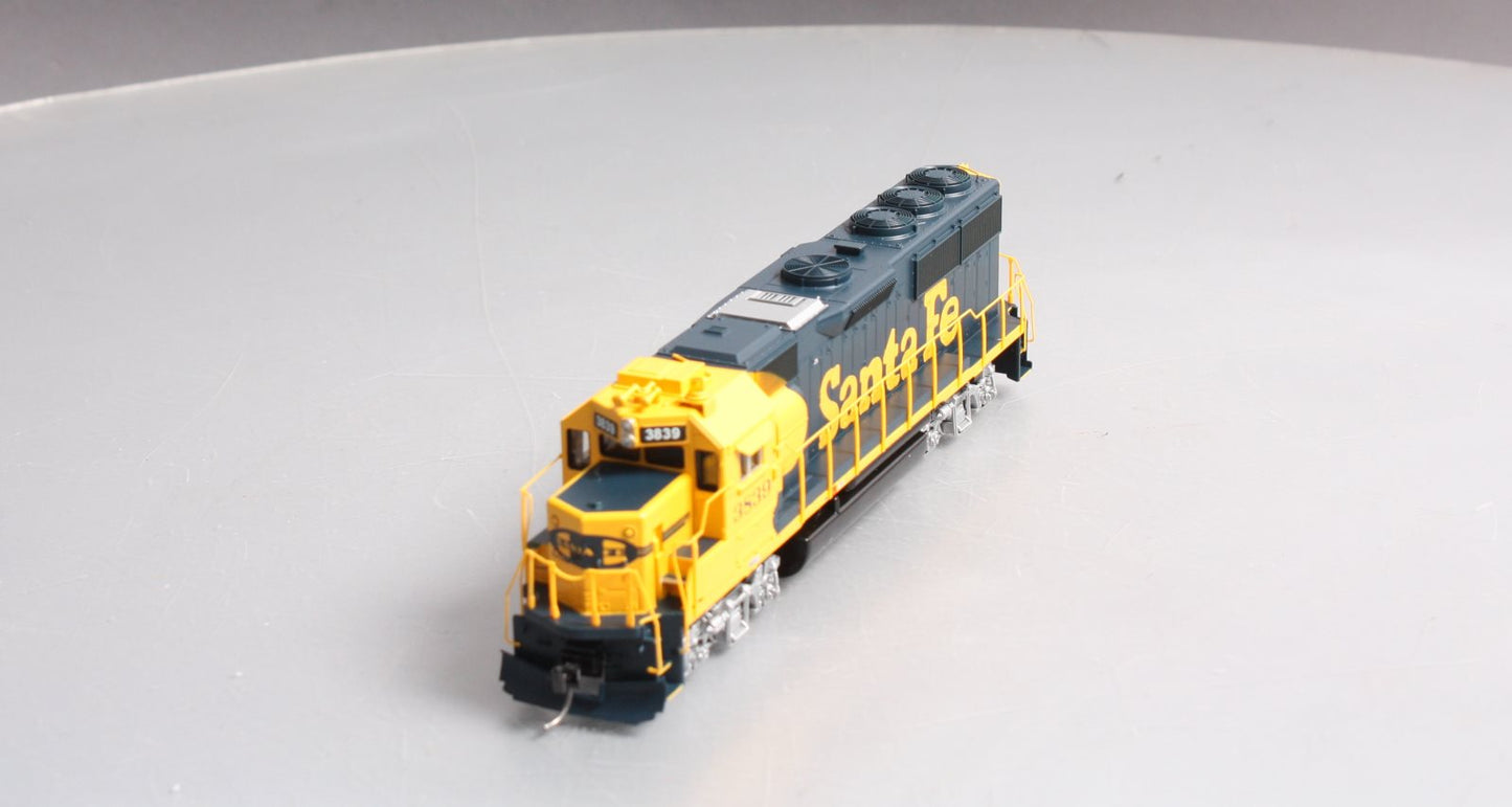 Athearn 77826 HO Scale Santa Fe GP50 Diesel Locomotive #3839 LN/Box