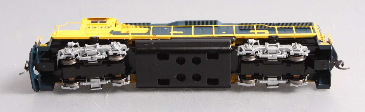 Athearn 77826 HO Scale Santa Fe GP50 Diesel Locomotive #3839 LN/Box