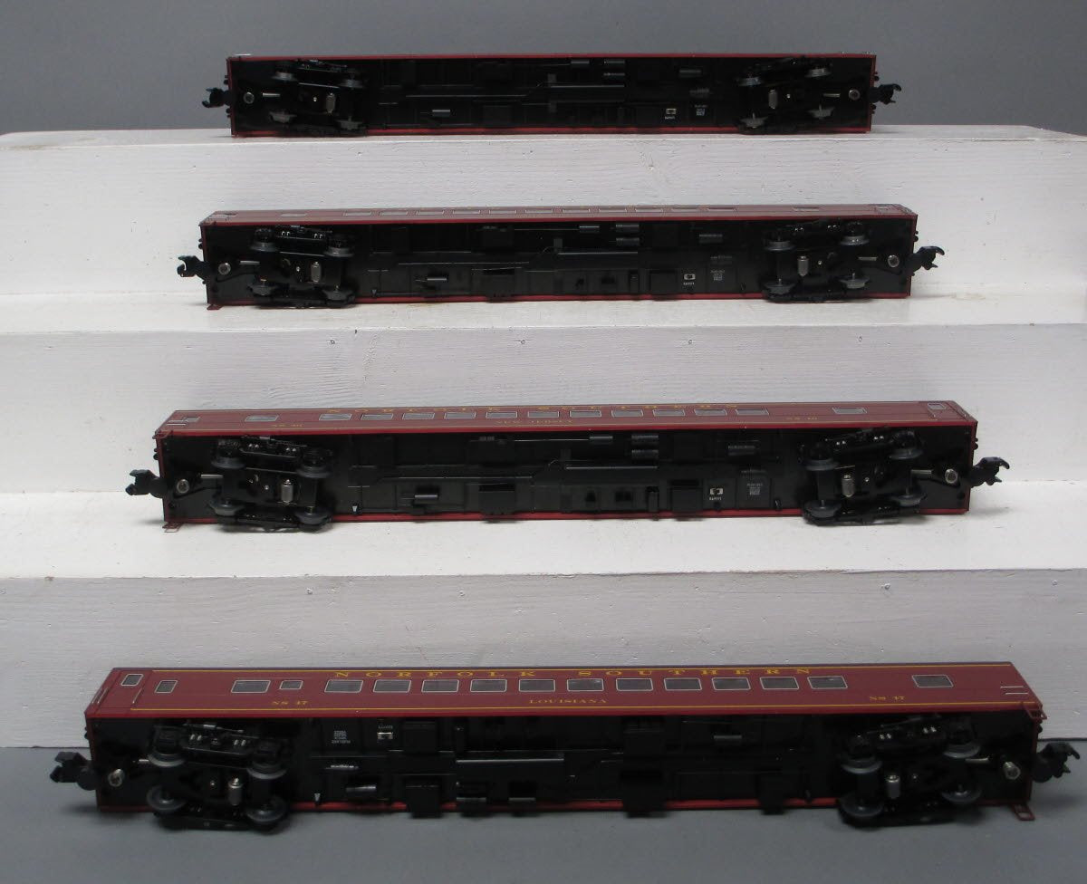 Lionel 1927200 O Gauge Norfolk Southern Excursion Coach Car 4 Pack
