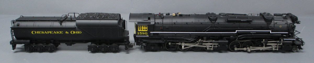 Lionel 6-38058 Chesapeake & Ohio 2-8-8-2 H-7 Steam Locomotive & Tender #1580 LN/Box